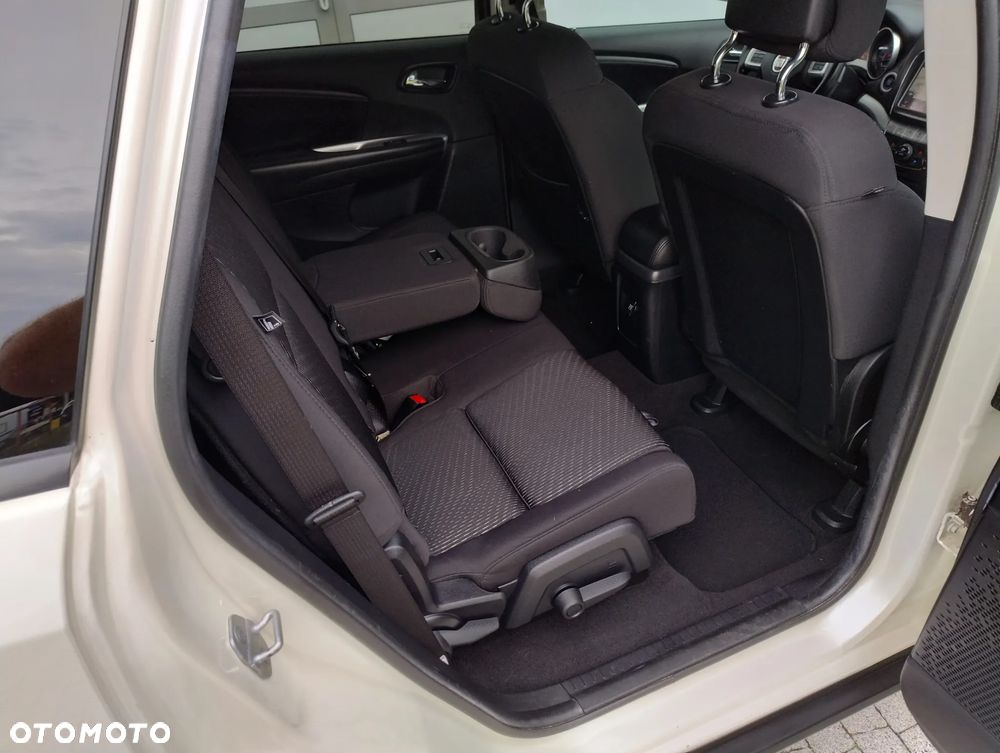 Fiat Freemont 2.0 Multijet 16V DPF Urban - 19