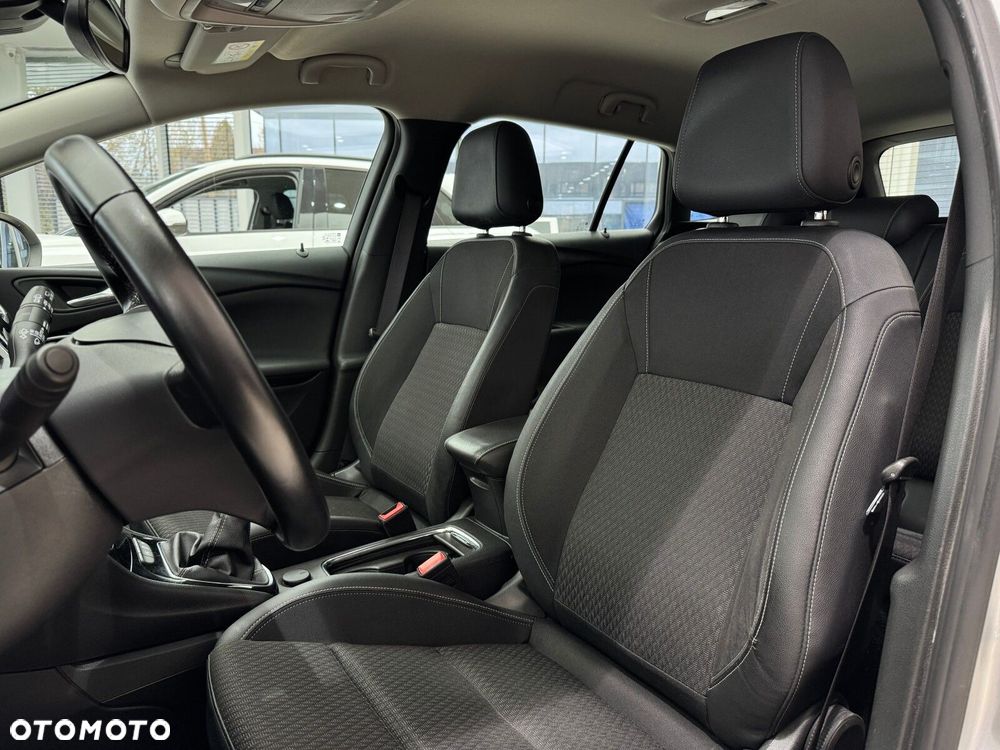 Opel Astra V 1.4 T GPF Elite - 10