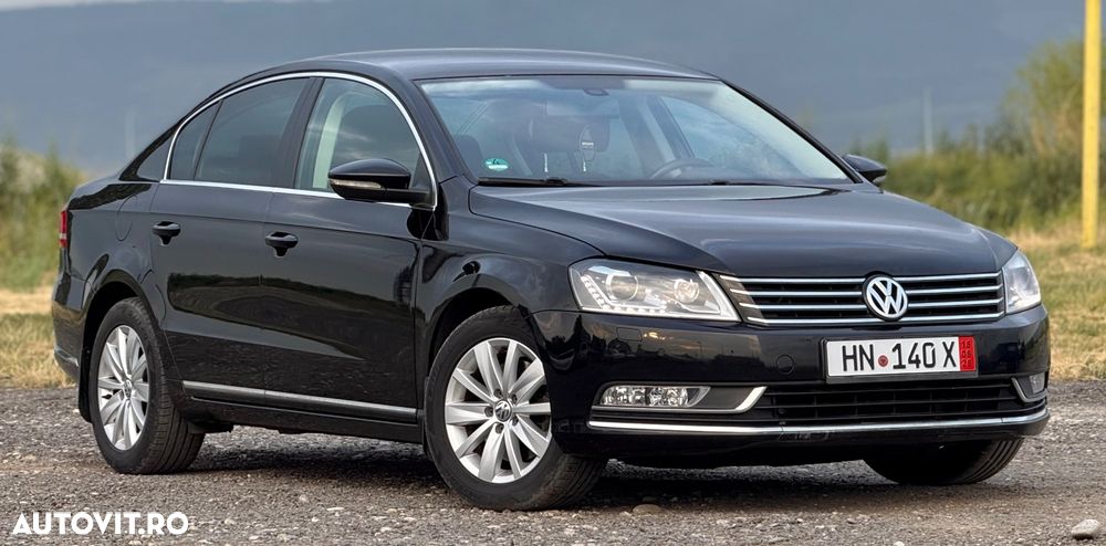 Volkswagen Passat 2.0 Blue TDI SCR Highline - 2