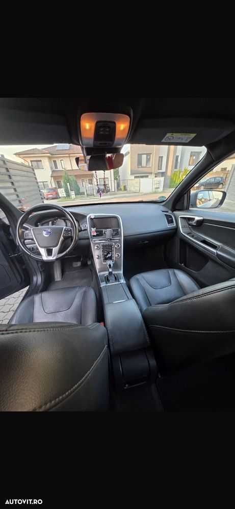 Volvo XC 60 - 2