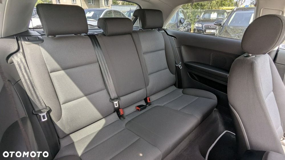 Audi A3 3-drzwiowe 1.6 TDI Ambiente - 18