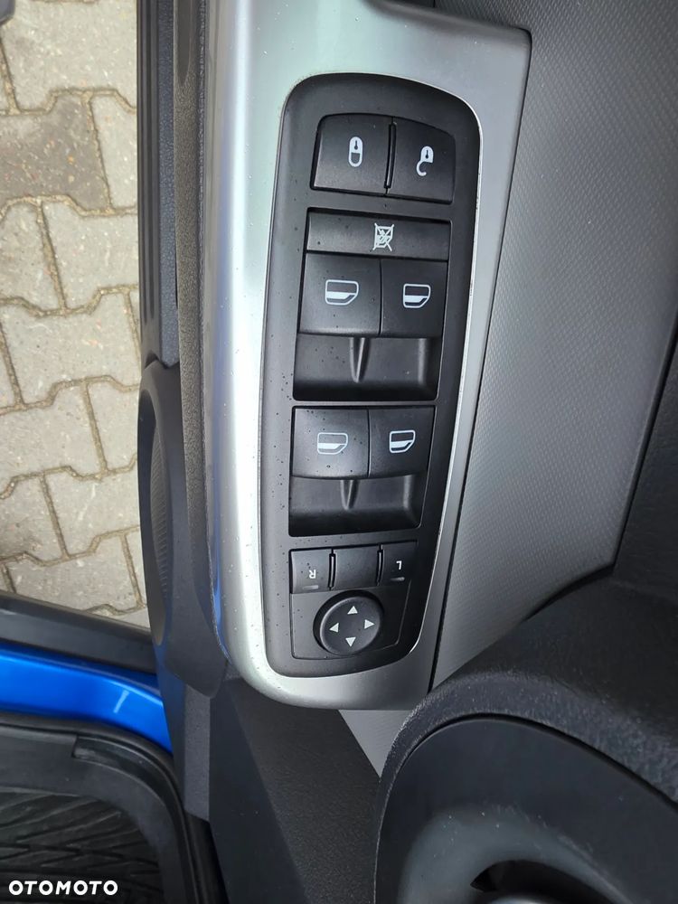 Dodge Nitro 3.7 V6 SLT 4WD - 26