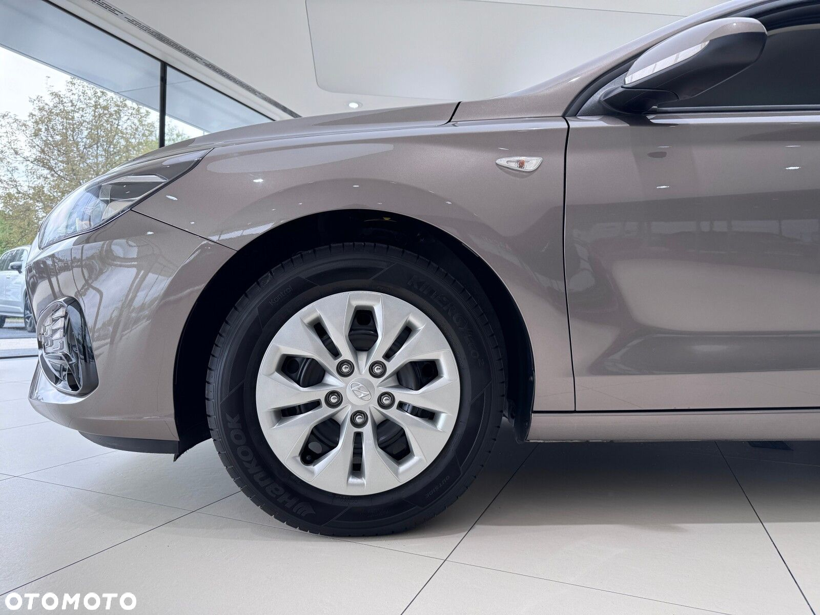 Hyundai i30 1.5 DPI Classic + - 18