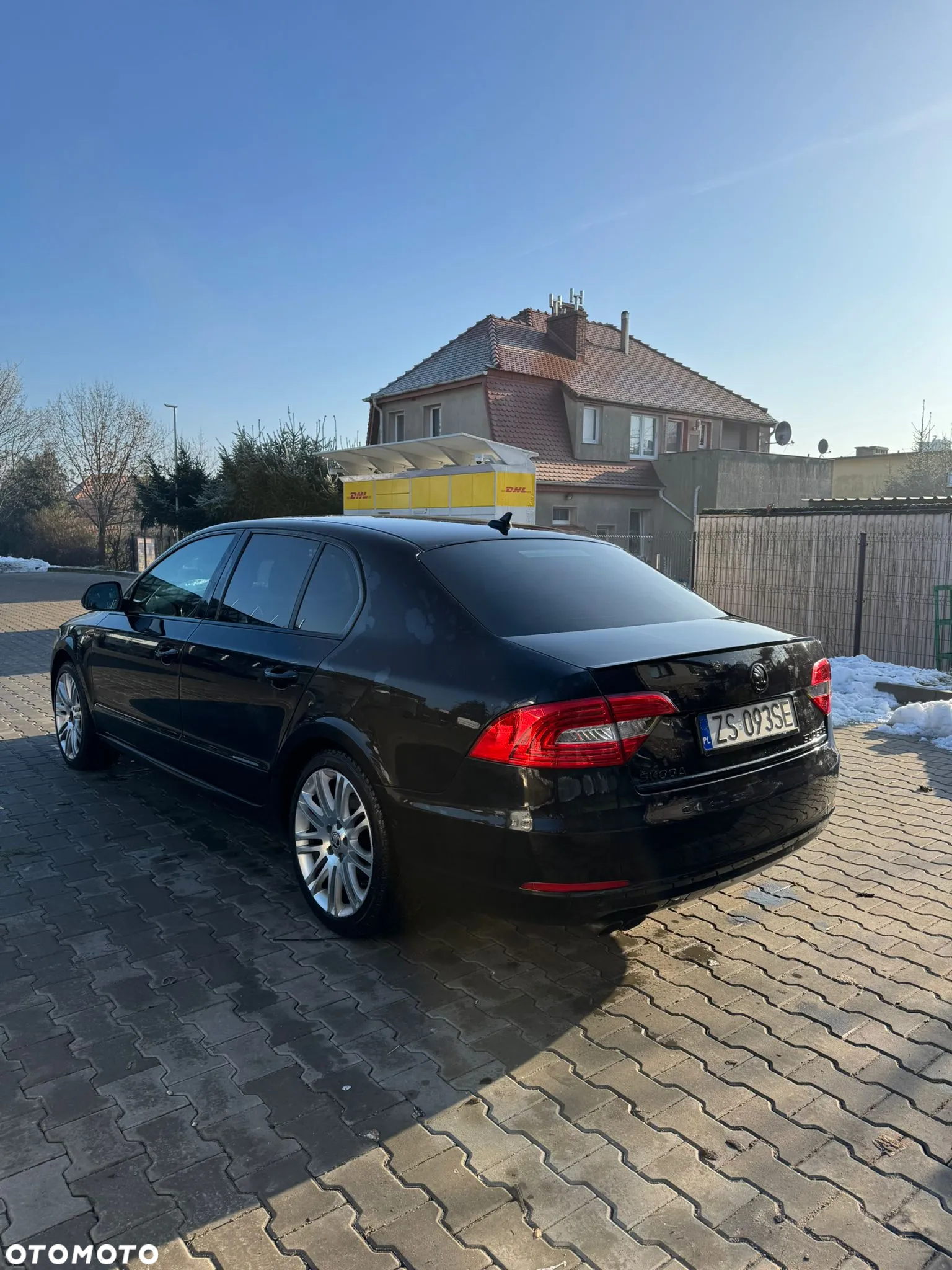 Skoda Superb 2.0 TDI L&K DSG - 4