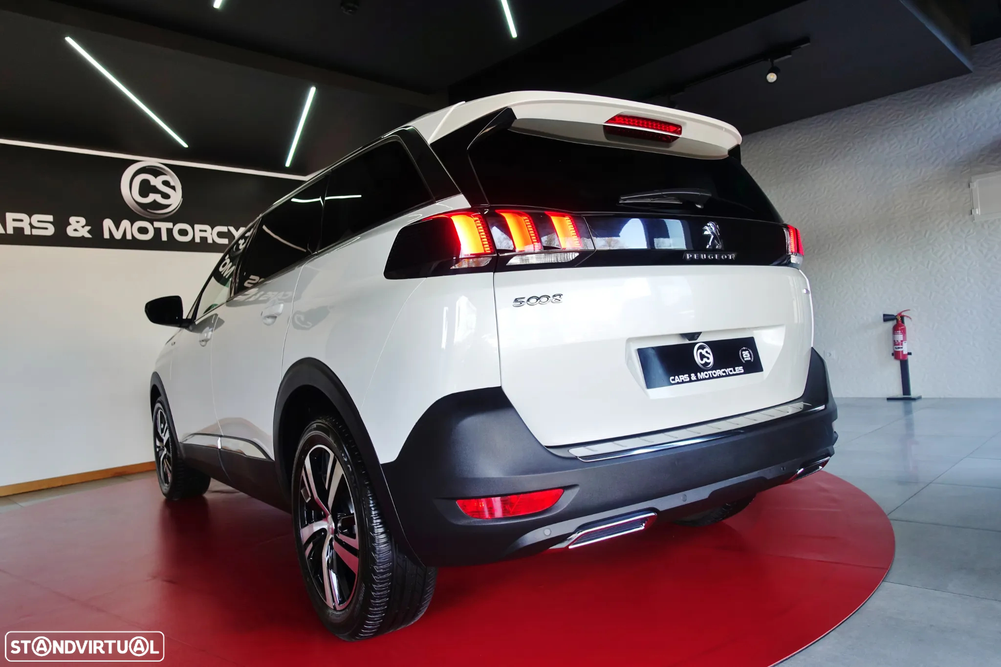 Peugeot 5008 1.6 BlueHDi GT Line EAT6 - 30