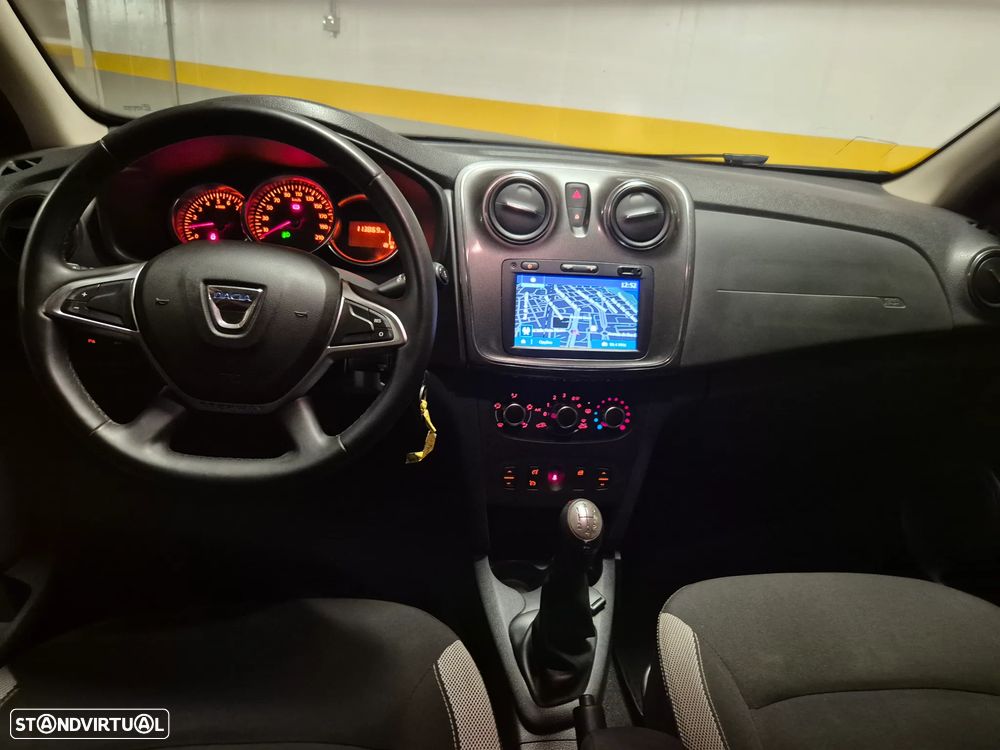 Dacia Sandero 0.9 TCe Stepway - 33