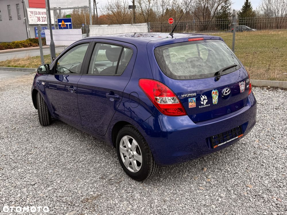 Hyundai i20 1.2 Edition Plus - 12