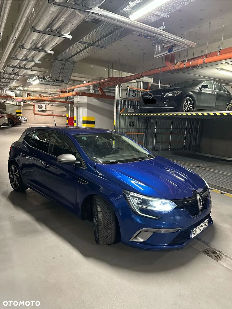 Renault Megane 1.6 TCe GT EDC - 9