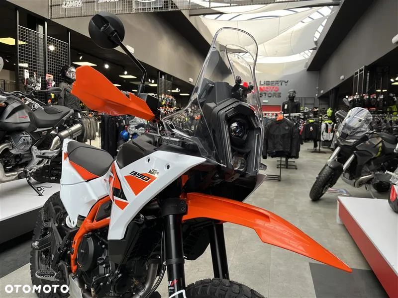 KTM Adventure - 7