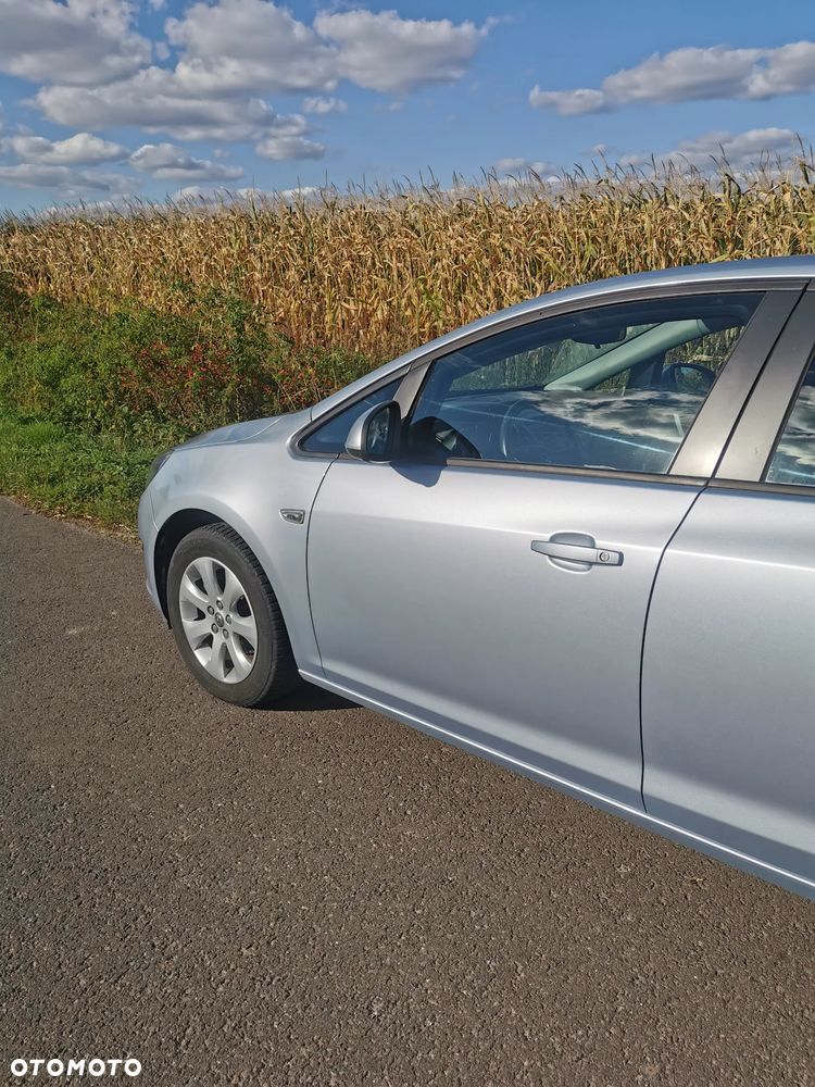 Opel Astra 1.6 Business EU6 - 15