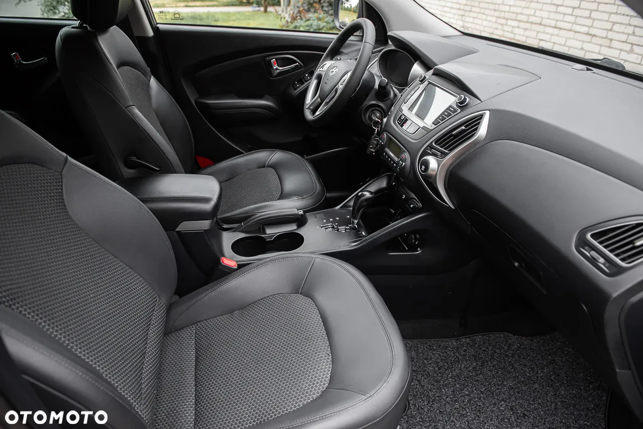 Hyundai ix35 2.0 2WD Automatik Style - 19