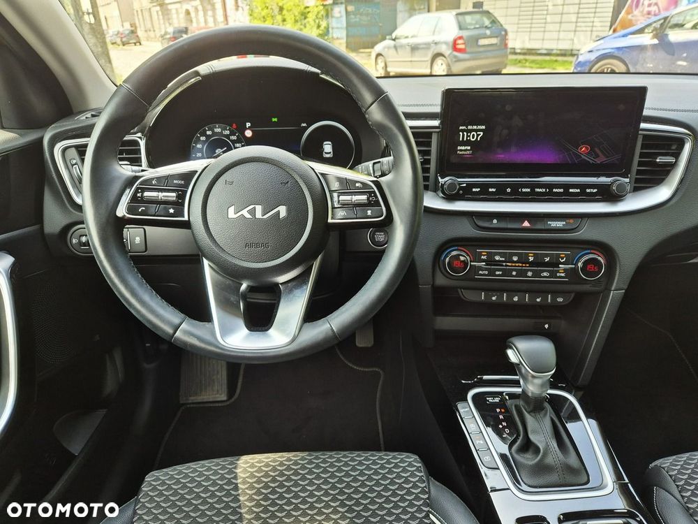 Kia XCeed 1.5 T-GDI Business Line DCT - 30