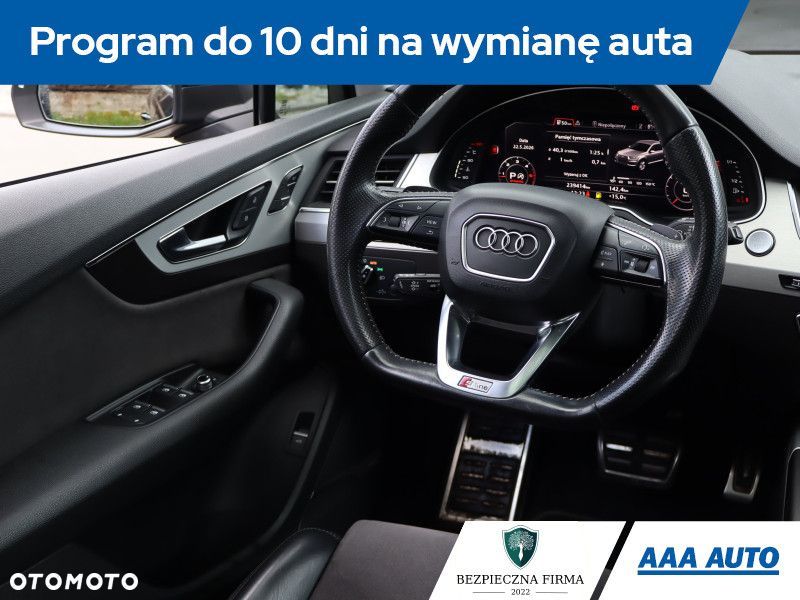 Audi Q7 - 9