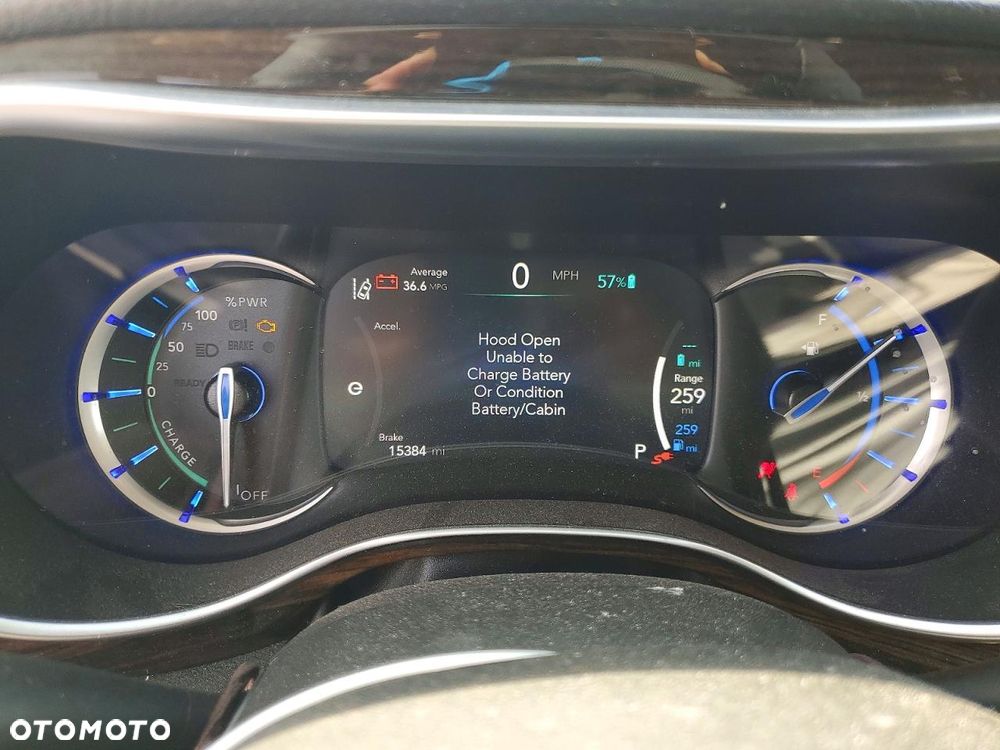 Chrysler Pacifica - 10