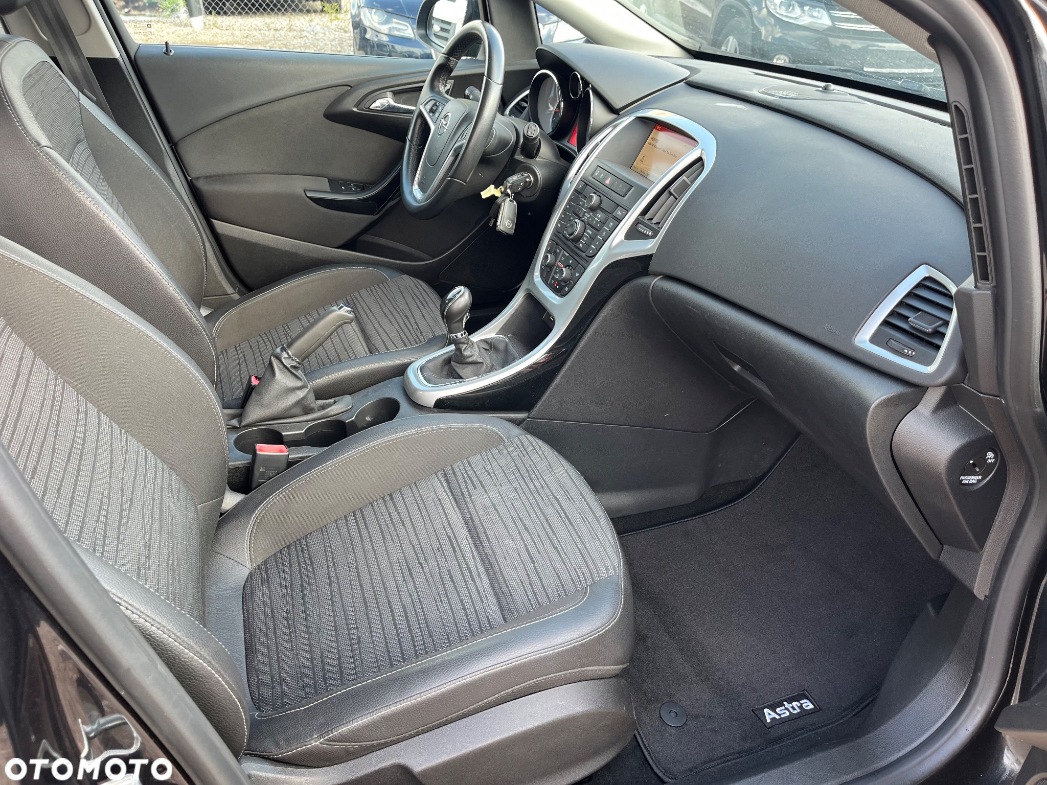 Opel Astra IV 1.6 Cosmo - 10