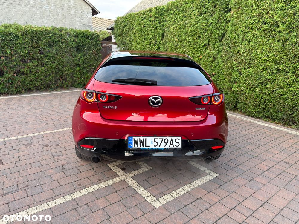 Mazda 3 2.0 mHEV Hikari - 9