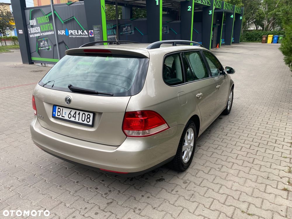 Volkswagen Golf 1.6 Comfortline - 3