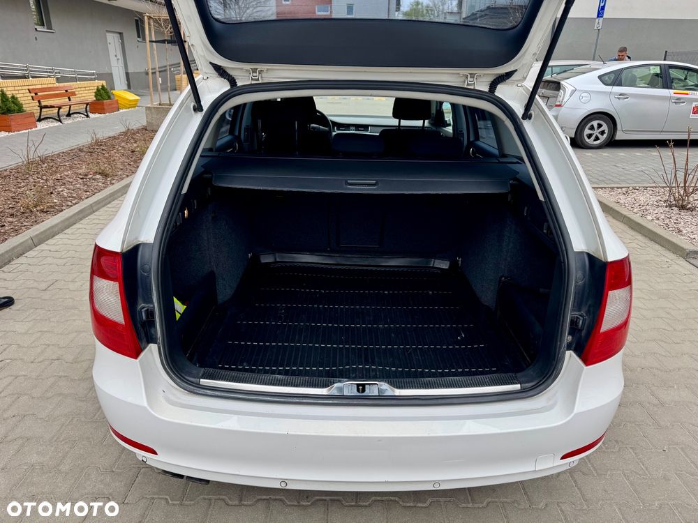 Skoda Superb 1.8 TSI Comfort - 11