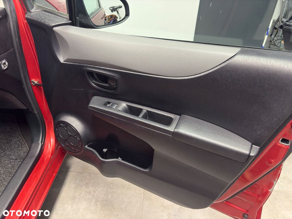 Toyota Yaris 1.33 VVT-i Comfort - 12