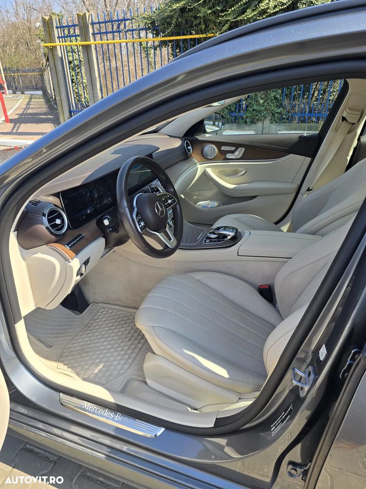 Mercedes-Benz E 300 de 9G-TRONIC Night Edition - 11