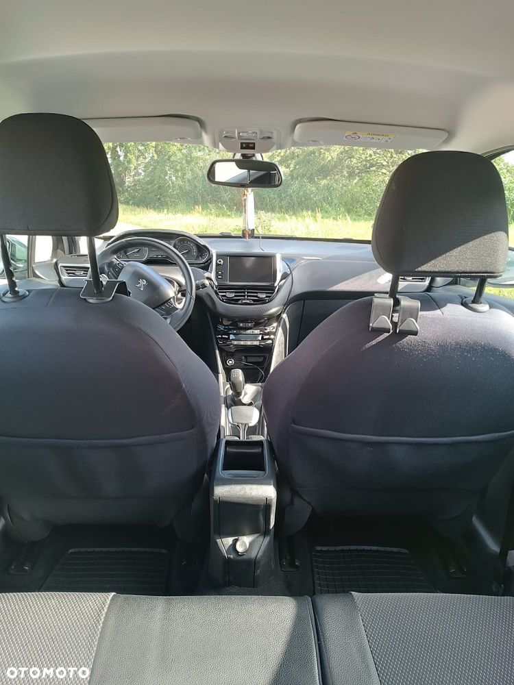 Peugeot 2008 1.2 Pure Tech GPF Active - 6