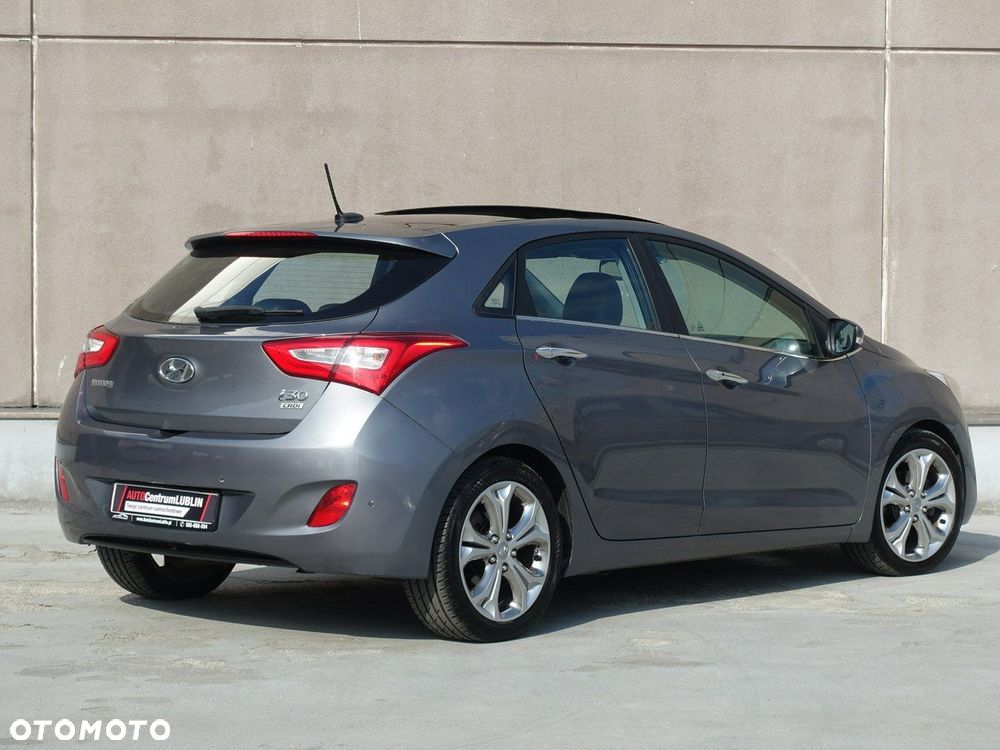 Hyundai i30 1.6 CRDi Style - 11