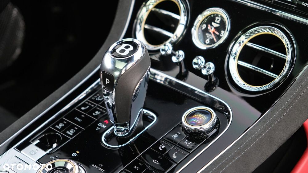 Bentley Continental GT - 13