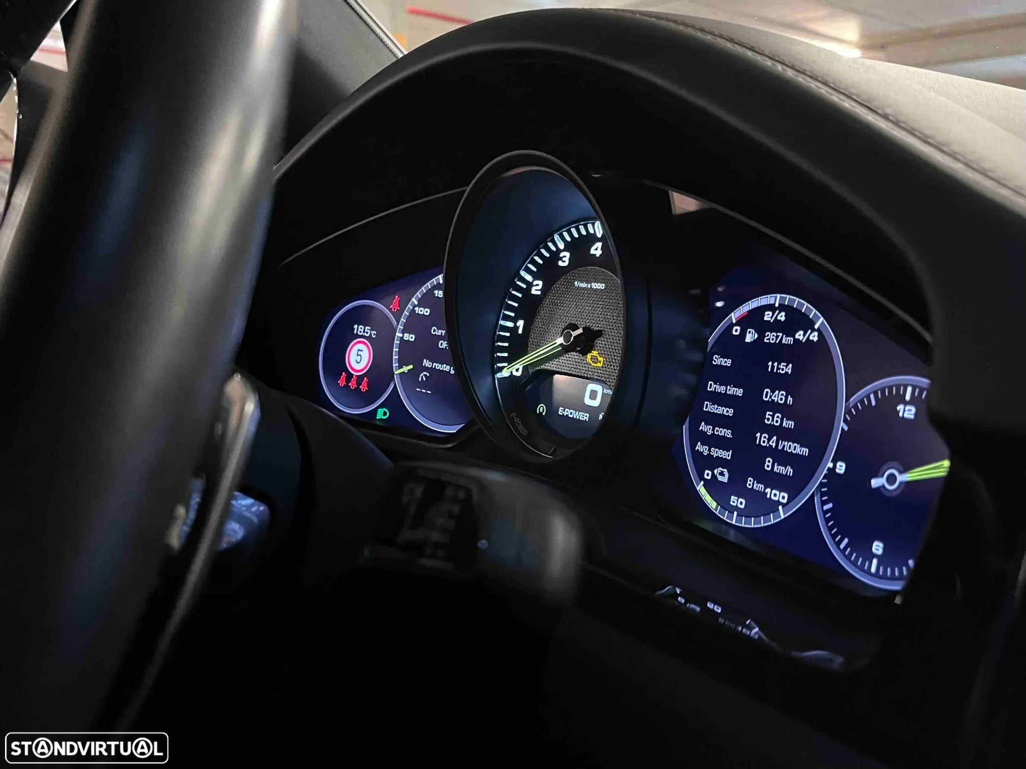 Porsche Cayenne Coupé E-Hybrid - 18
