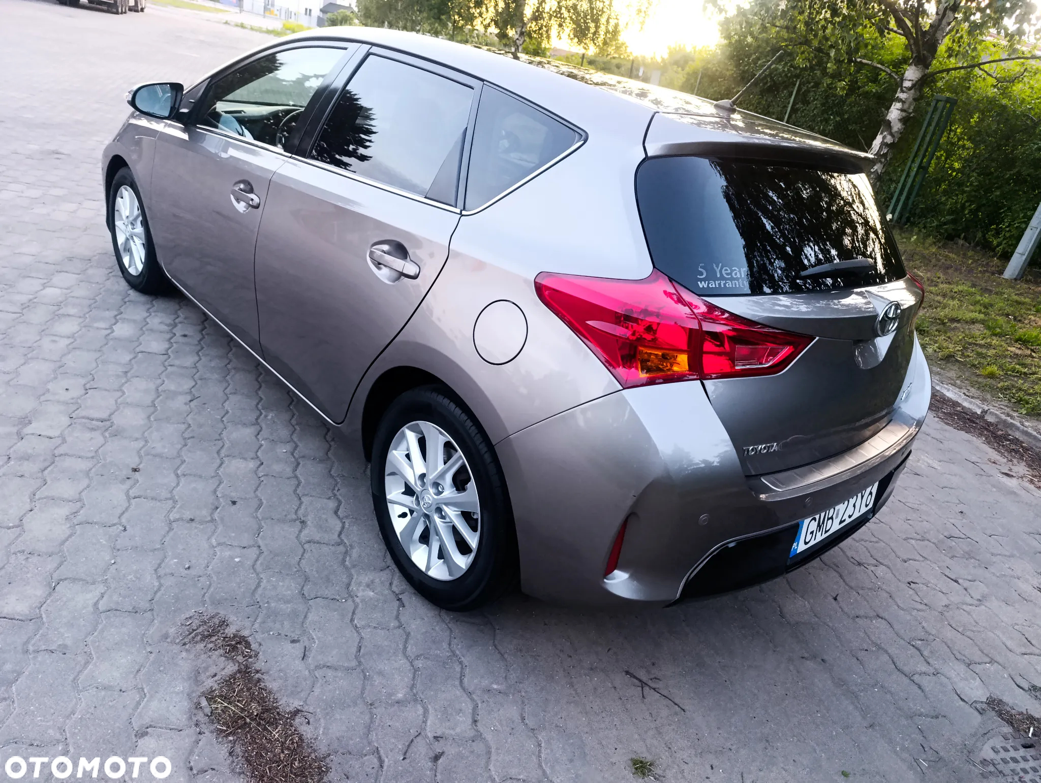 Toyota Auris 1.6 Valvematic Multidrive S Executive - 9
