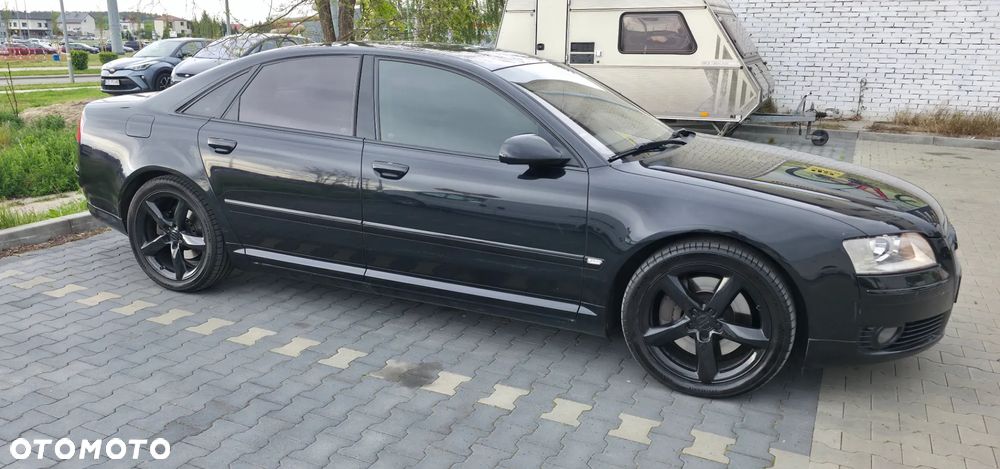 Audi A8 4.2 FSI Quattro - 10