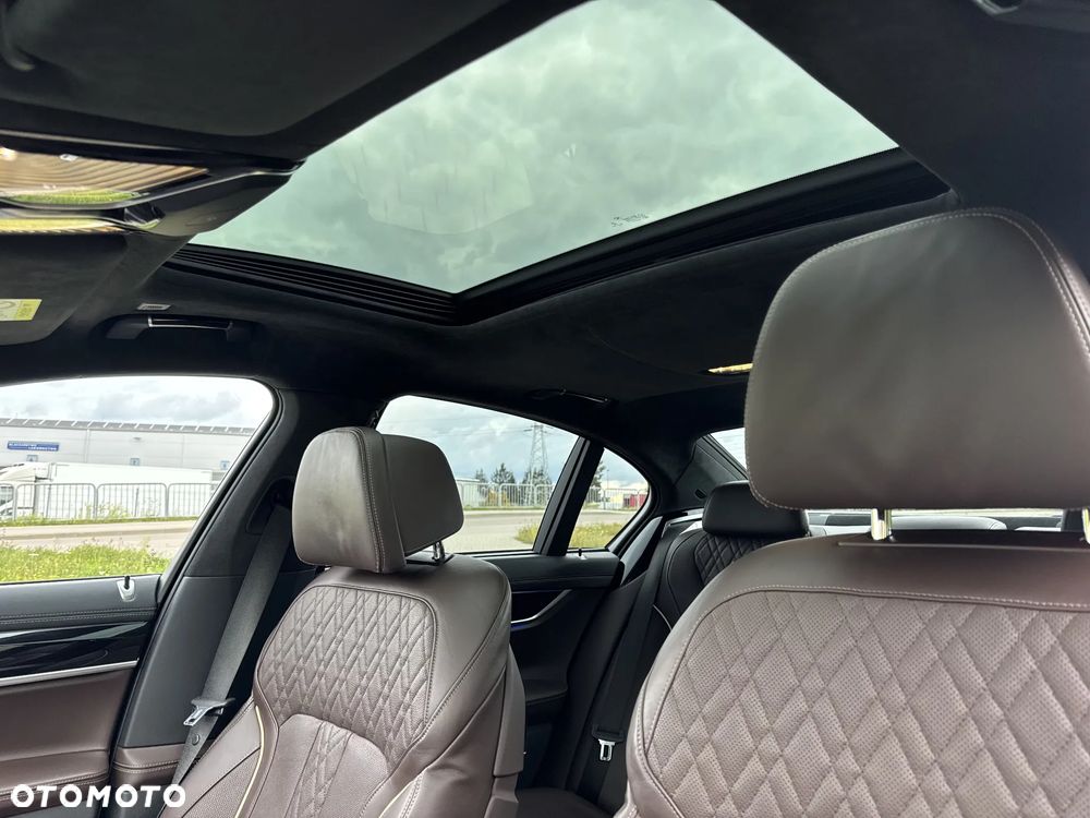 BMW Seria 7 750d xDrive sport - 20