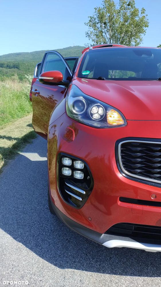 Kia Sportage 2,0 CRDI AWD GT Line - 9
