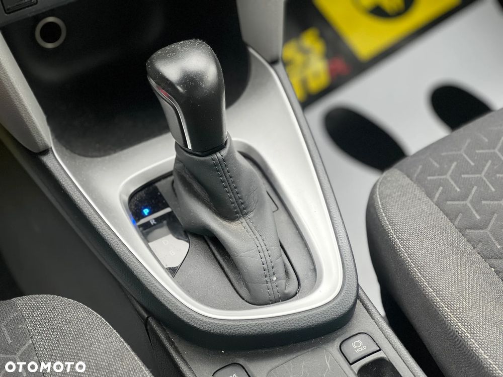 Toyota Yaris - 20