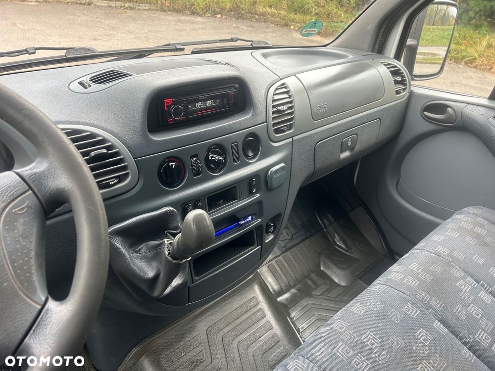 Mercedes-Benz Sprinter 208 - 16