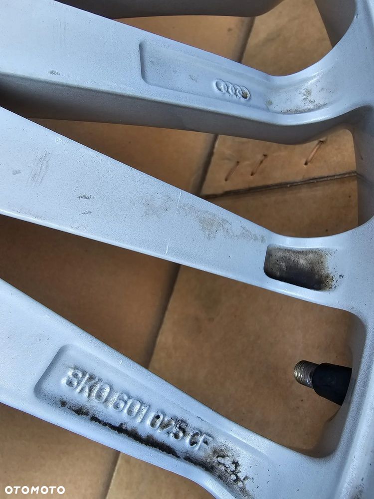 (F128) Audi OE A4 B8 A5 A6 A8 Q5 / 8K0601025CF / 7,5Jx17 ET45 5x112 - 11