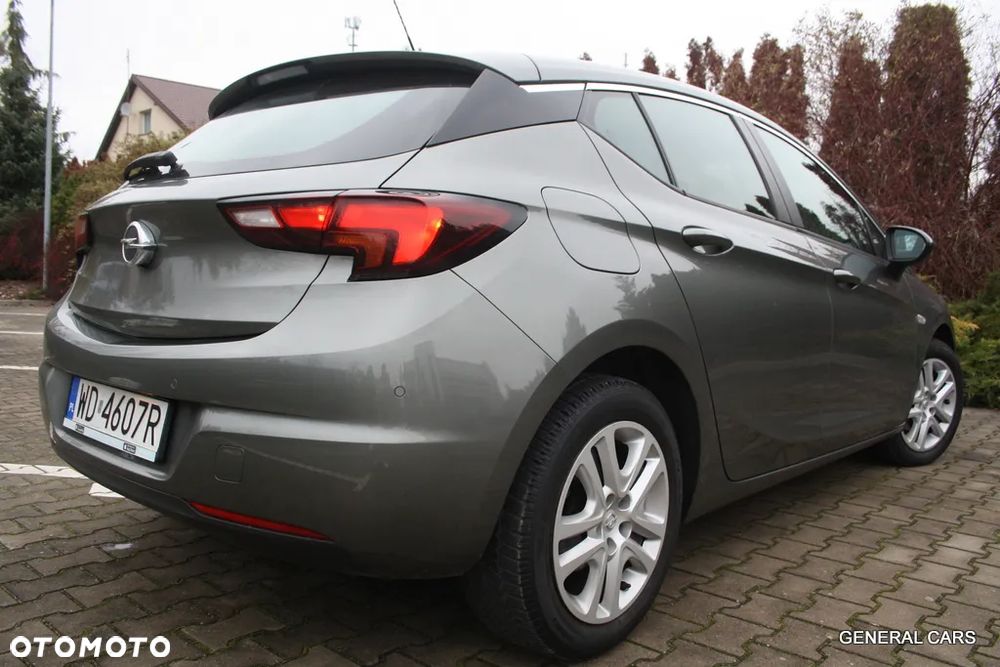 Opel Astra - 16