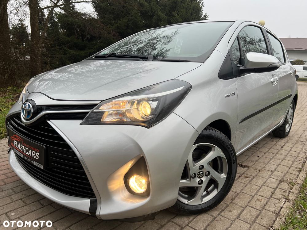 Toyota Yaris ver-1-2-turbo-team-deutschland - 7