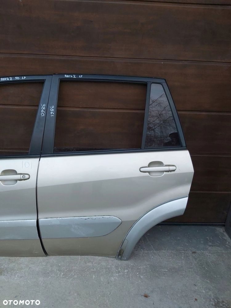 Toyota Rav4 II drzwi lewy tył lewe tylne 5D - 2