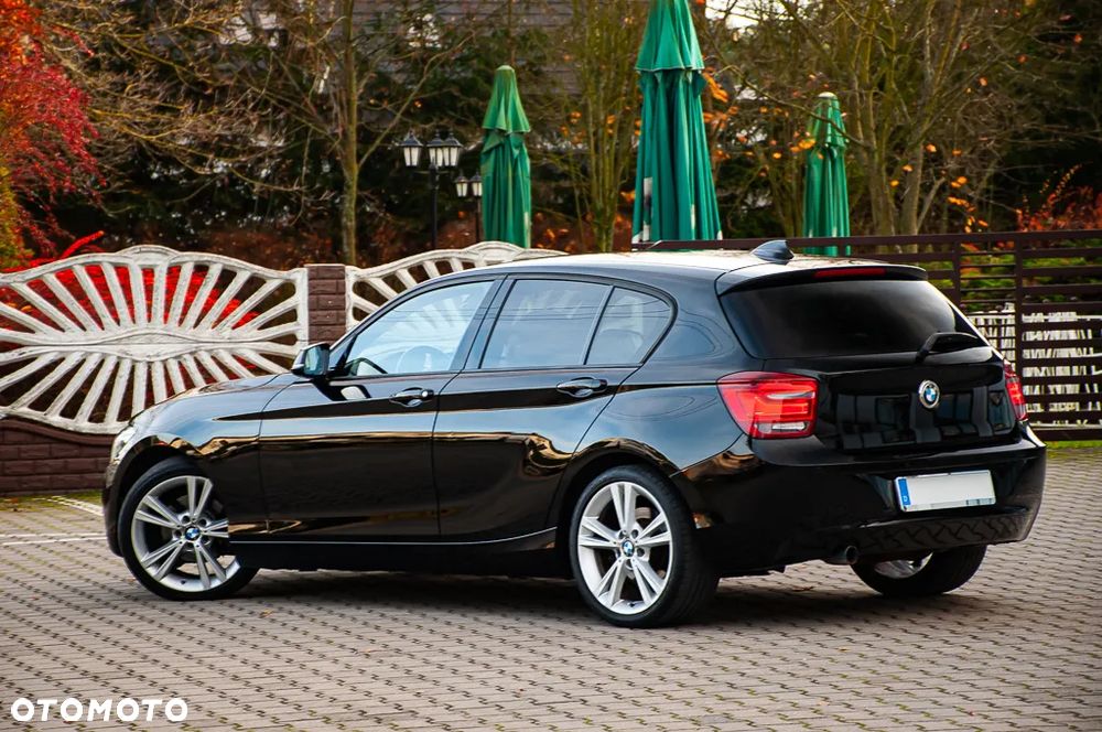BMW Seria 1 120d Sport Line - 32
