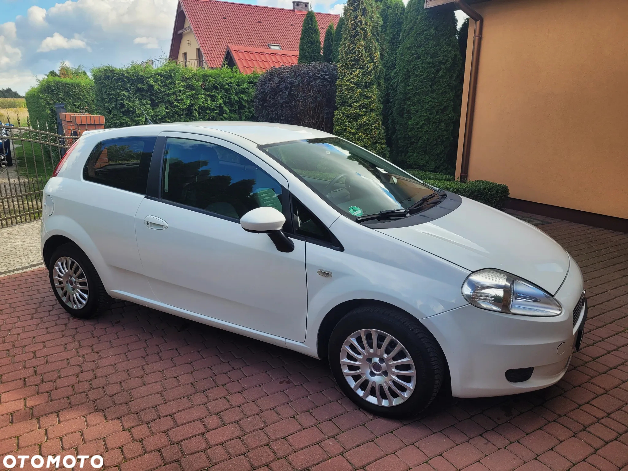 Fiat Grande Punto - 8