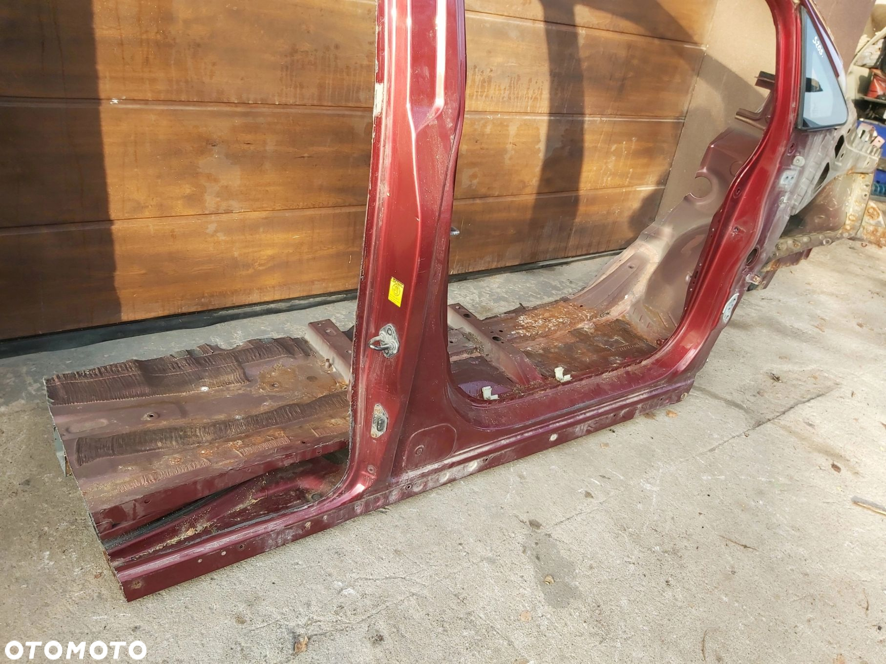 TOYOTA SIENNA ćwiartka słupek próg prawy 11-20 - 3