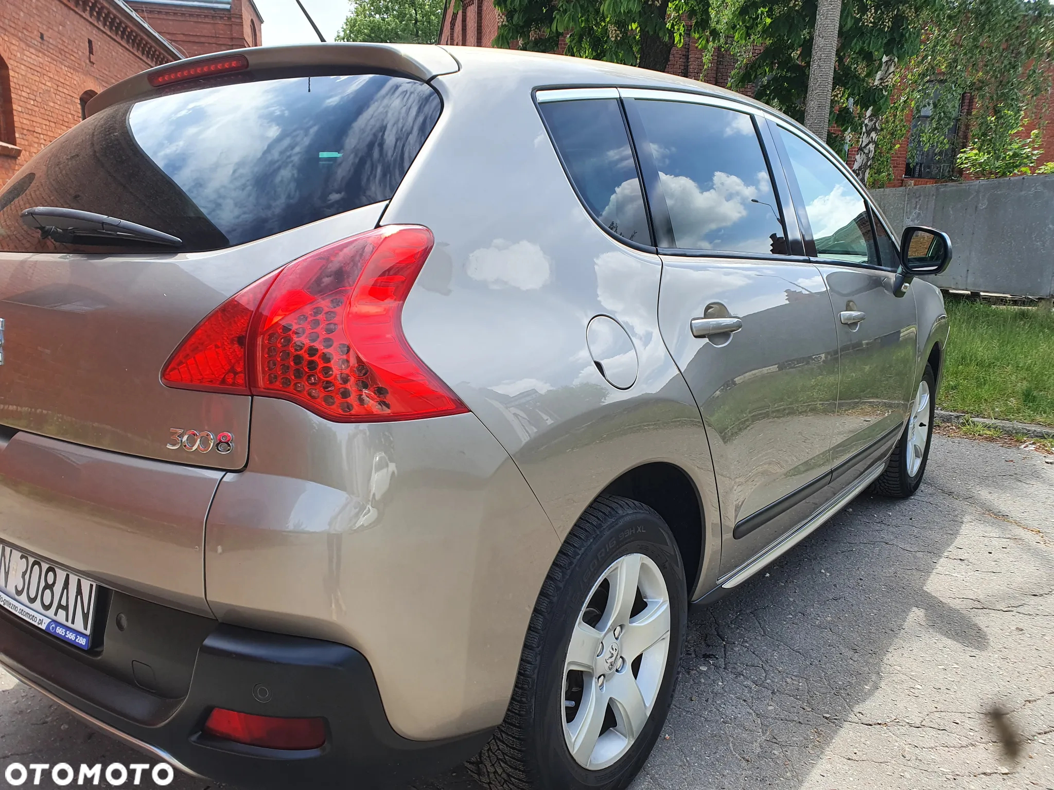 Peugeot 3008 2.0 HDi Allure - 4