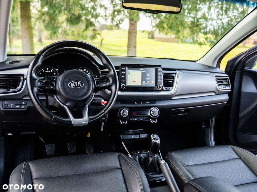 Kia Stonic 1.4 L - 29