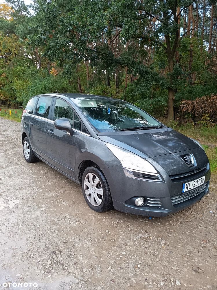 Peugeot 5008 - 1