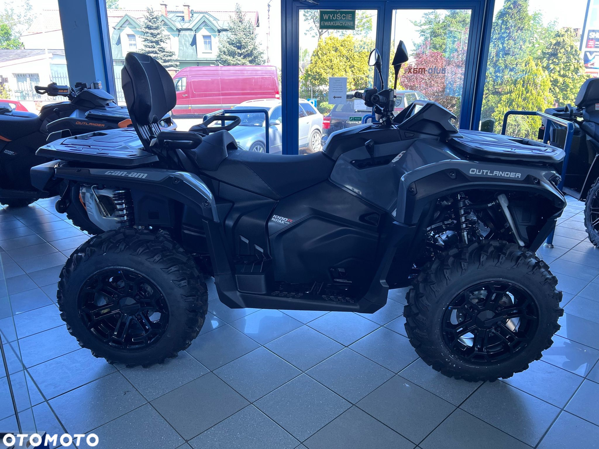 Can-Am Outlander Max