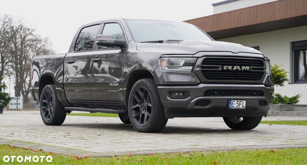 RAM 1500 Crew Cab Laramie - 6