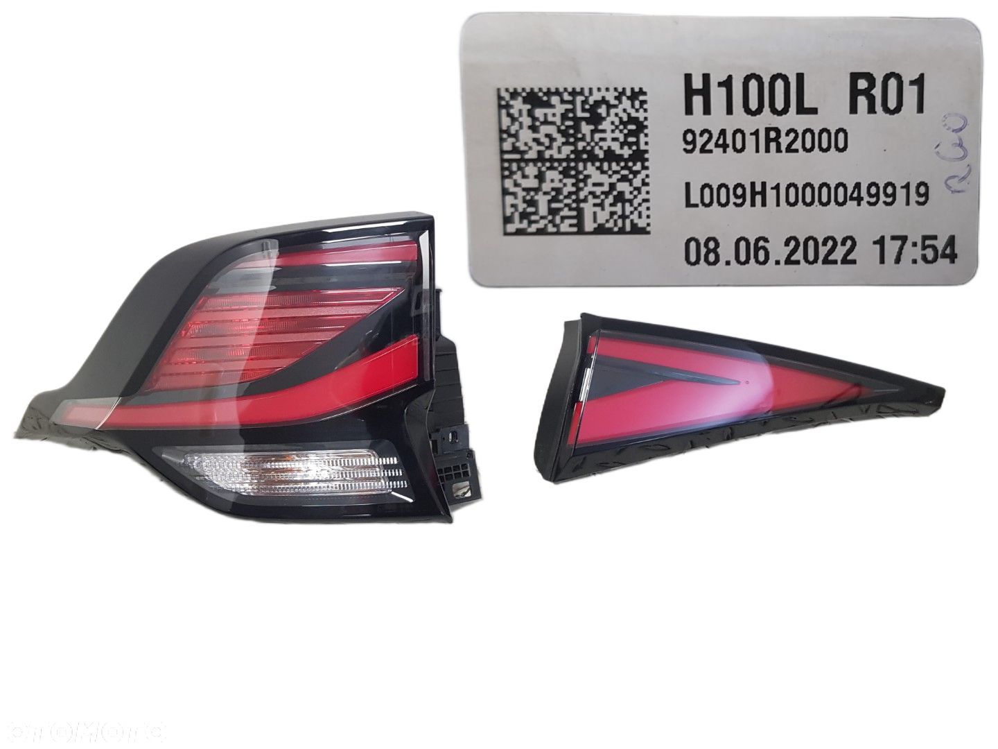 ORYGINALNA LAMPA TYLNA LEWA LED TYŁ LEWY W BŁOTNIK KIA SPORTAGE V 5 NQ5 21-25 92401-R2000 - 1
