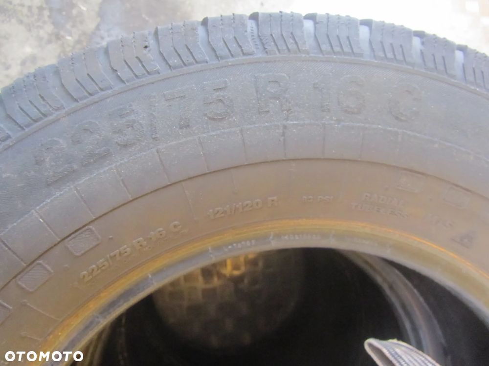 Opony Continental VancoFour Season 2  225/75 R16C - 5