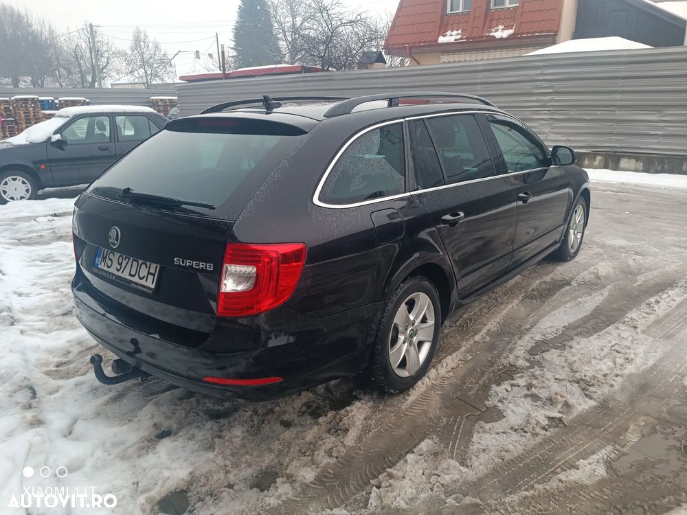 Skoda Superb 2.0 TDI Ambition - 6