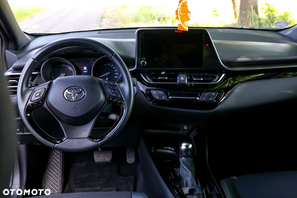 Toyota C-HR - 21